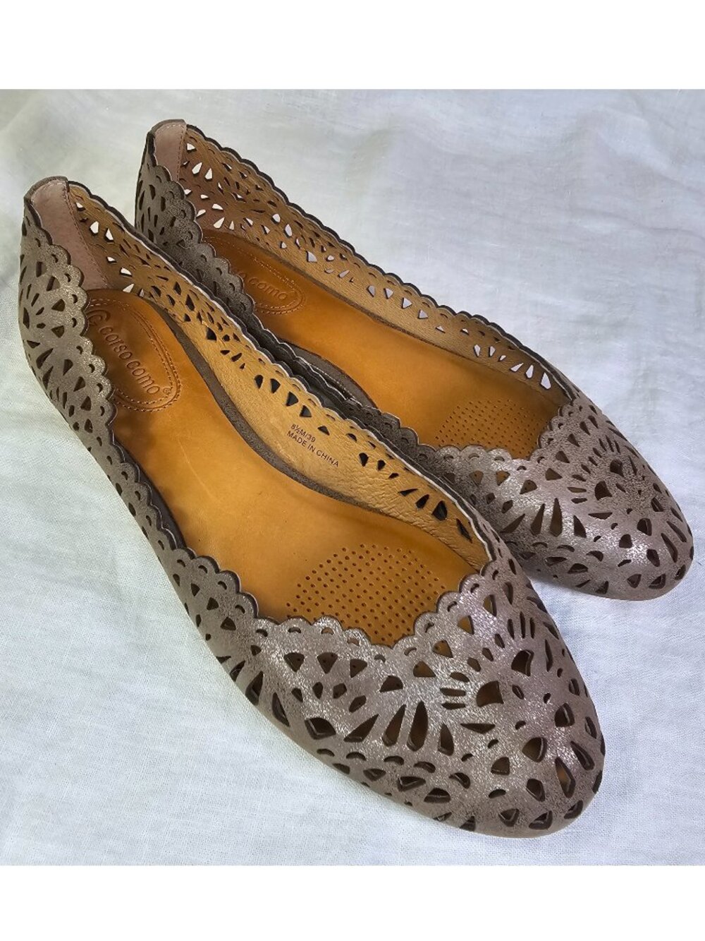 Corso Como Bloue Metallic Taupe Perforated Laser Cut Leather Ballet Flats US8.5